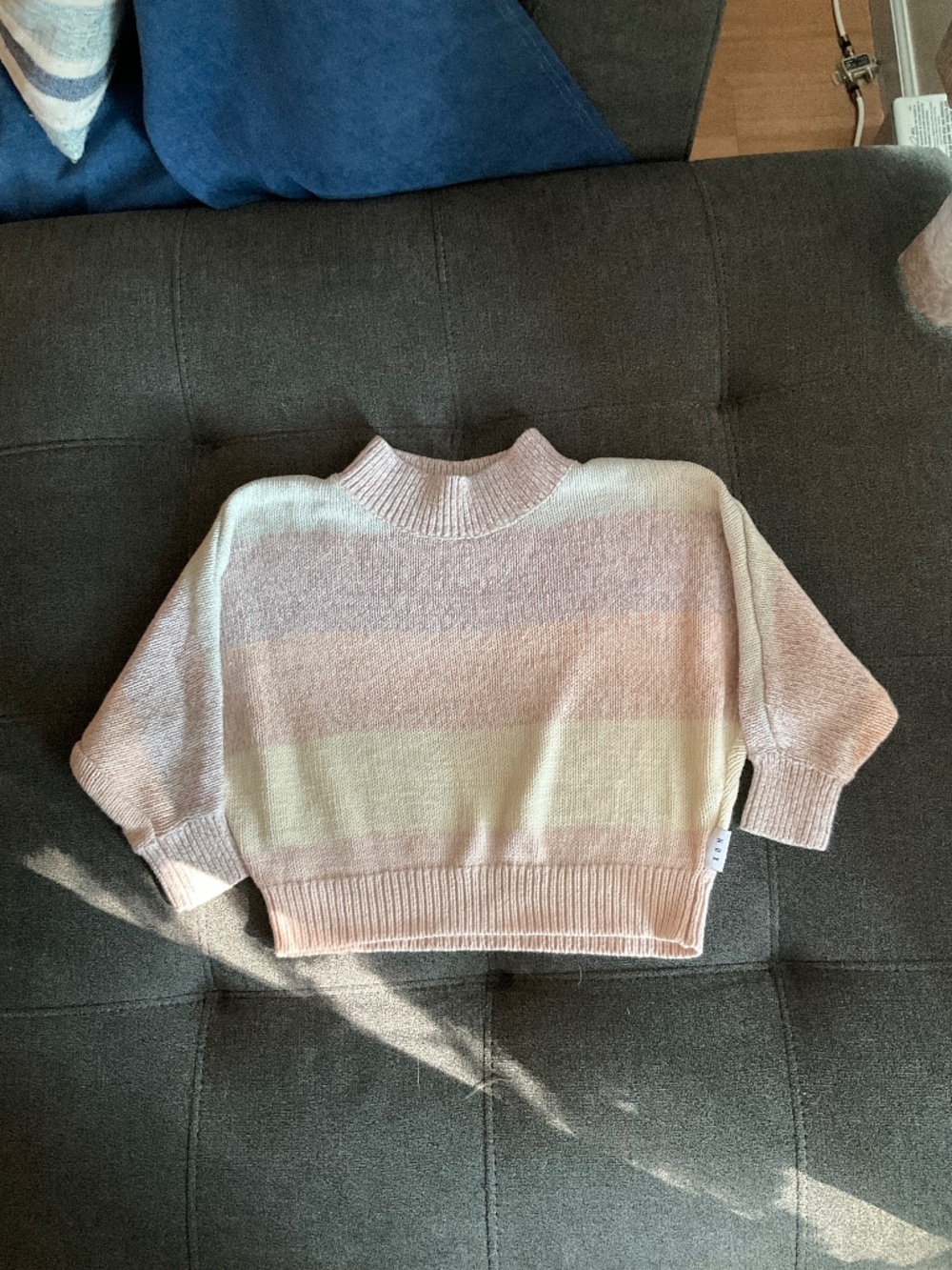 NWOT HUX Girl's Multicolor Sweater Size 4